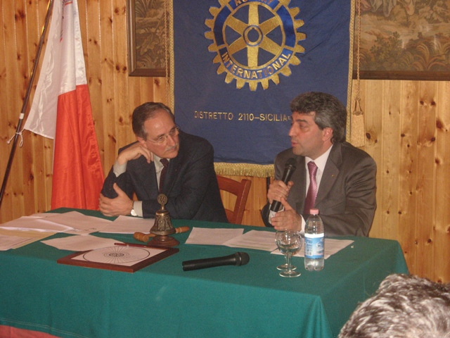 conviviale 27 marzo 2009/reforgiato_spina.jpg